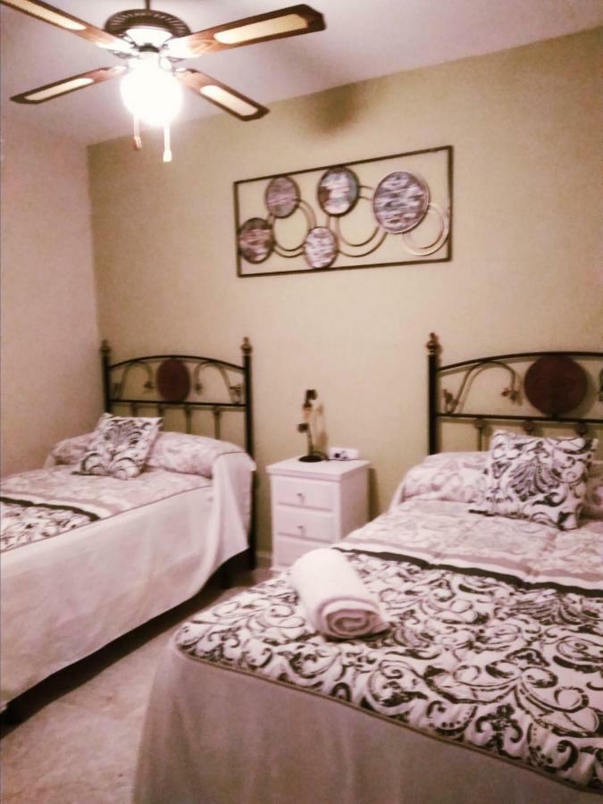 Apartamento Turistico La Victoria Trujillo Exterior foto